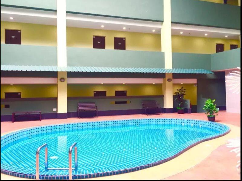 Riverview Hotel Bahau Ngoại thất bức ảnh