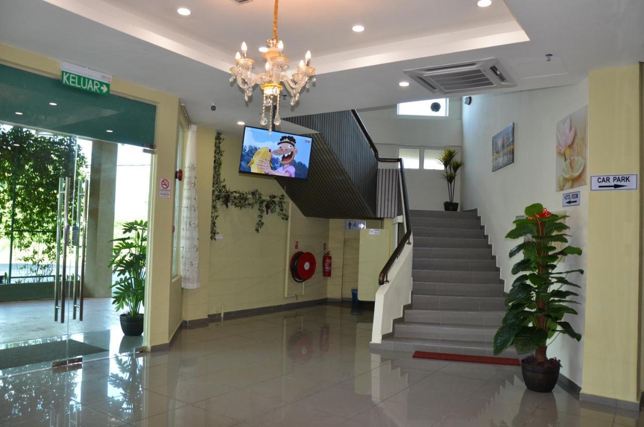 Riverview Hotel Bahau Ngoại thất bức ảnh