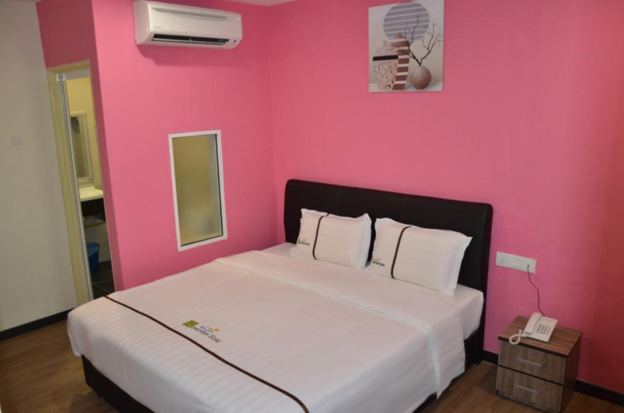 Riverview Hotel Bahau Ngoại thất bức ảnh